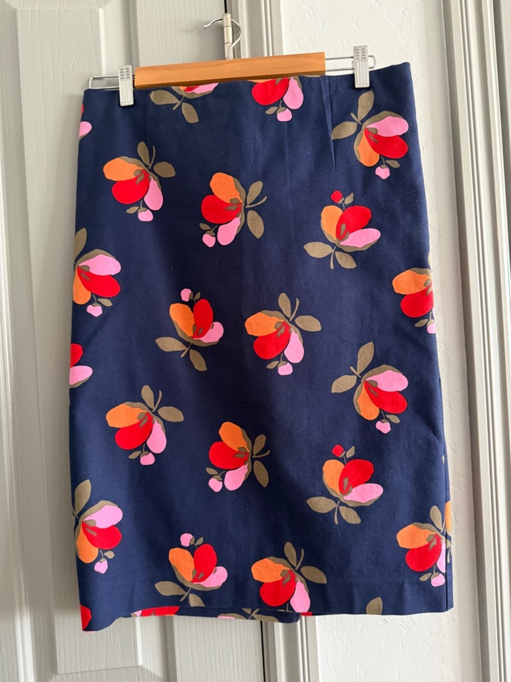 Boden Navy Floral Pencil Skirt - Women